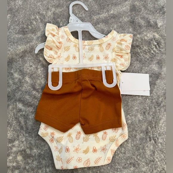 Baby Girl Set Size0-3 Months - Picture 2 of 2